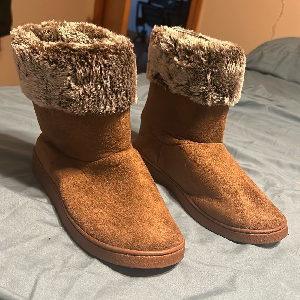 Wayland Square Women's Memory Foam Slipper Boots